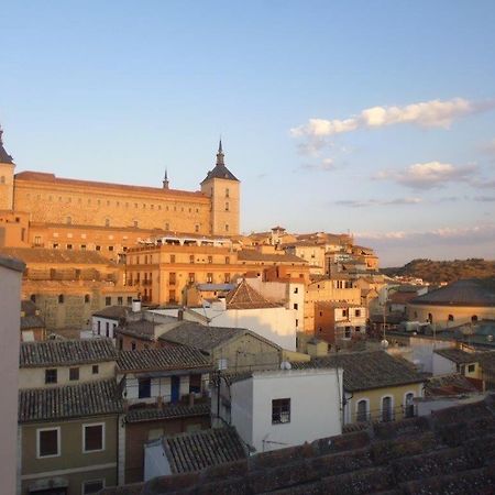 Atico-Terraza Imperial Appartement Toledo Buitenkant foto