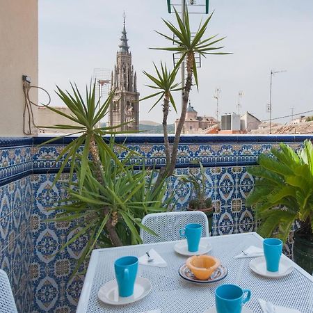 Atico-Terraza Imperial Appartement Toledo Buitenkant foto